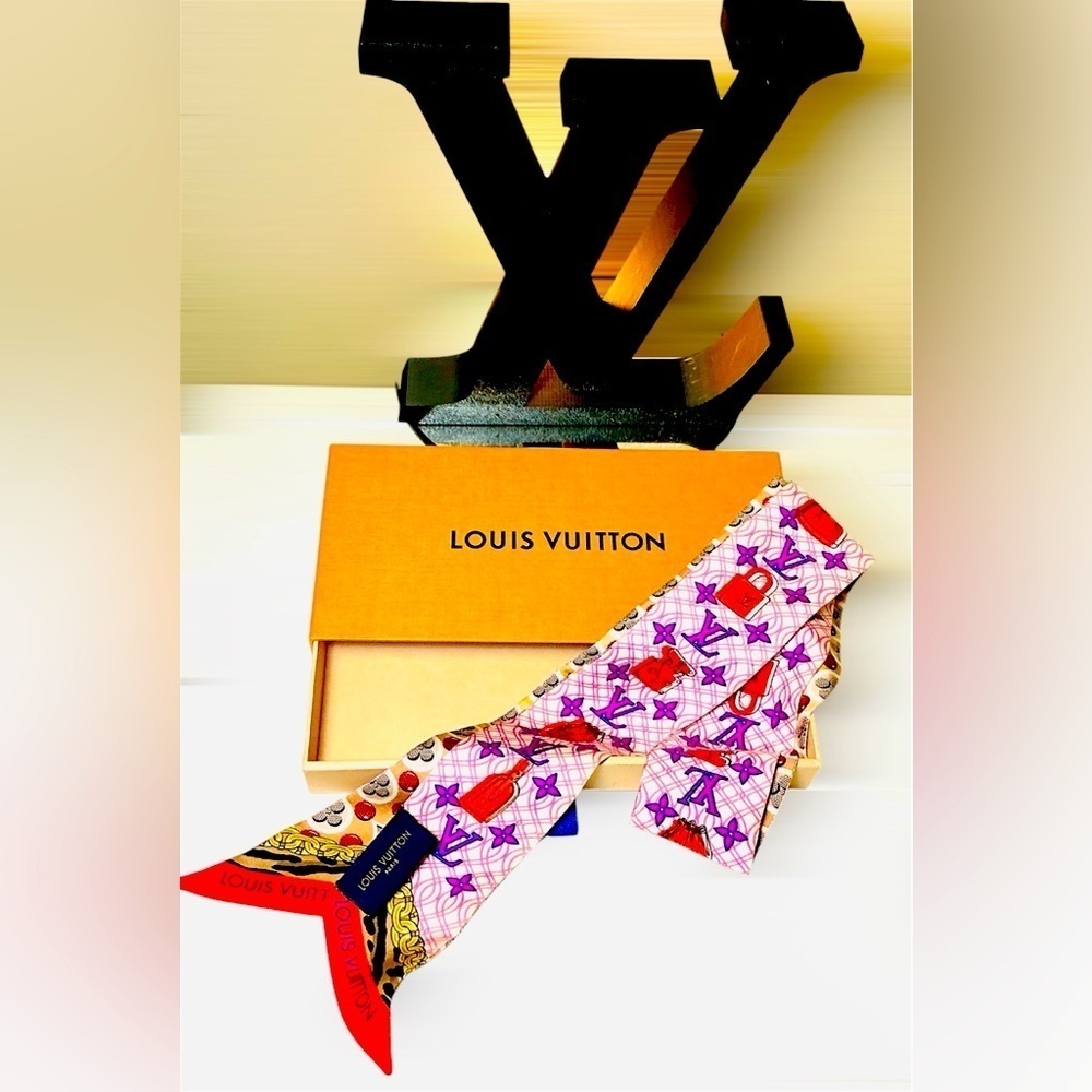 Louis Vuitton Bandeau BB Bubble Glam Pink Silk Scarf Muffler Authentic